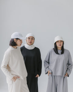 COMFORT WEAR HI-LOW TOP