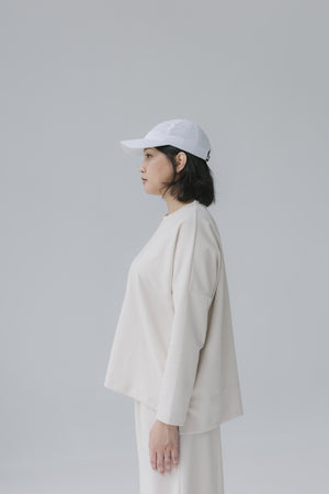 COMFORT WEAR HI-LOW TOP