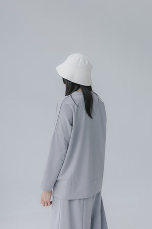 COMFORT WEAR HI-LOW TOP