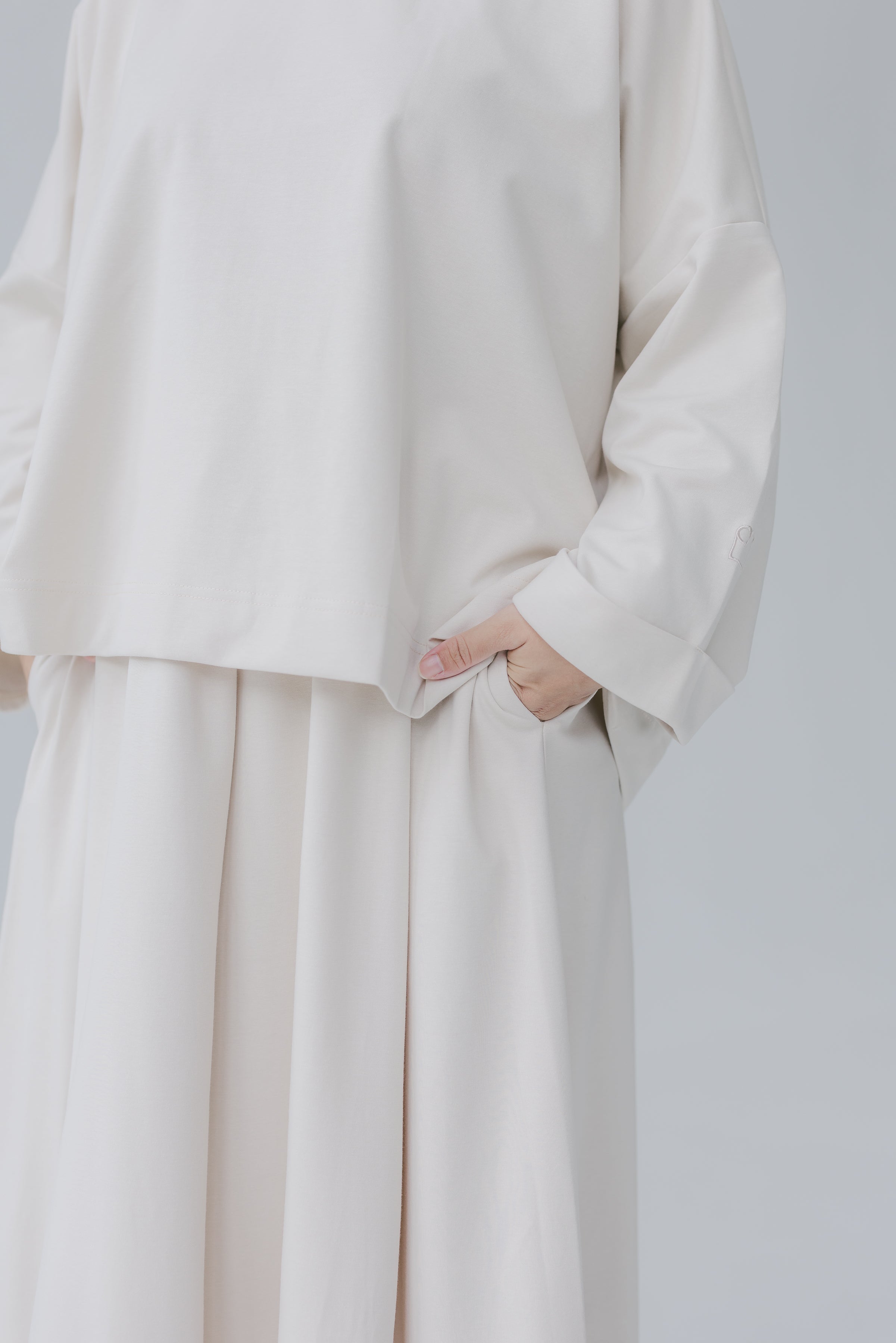 COMFORT WEAR PANEL SKIRT