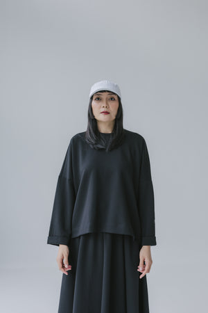 COMFORT WEAR FOLDED CUFF TOP