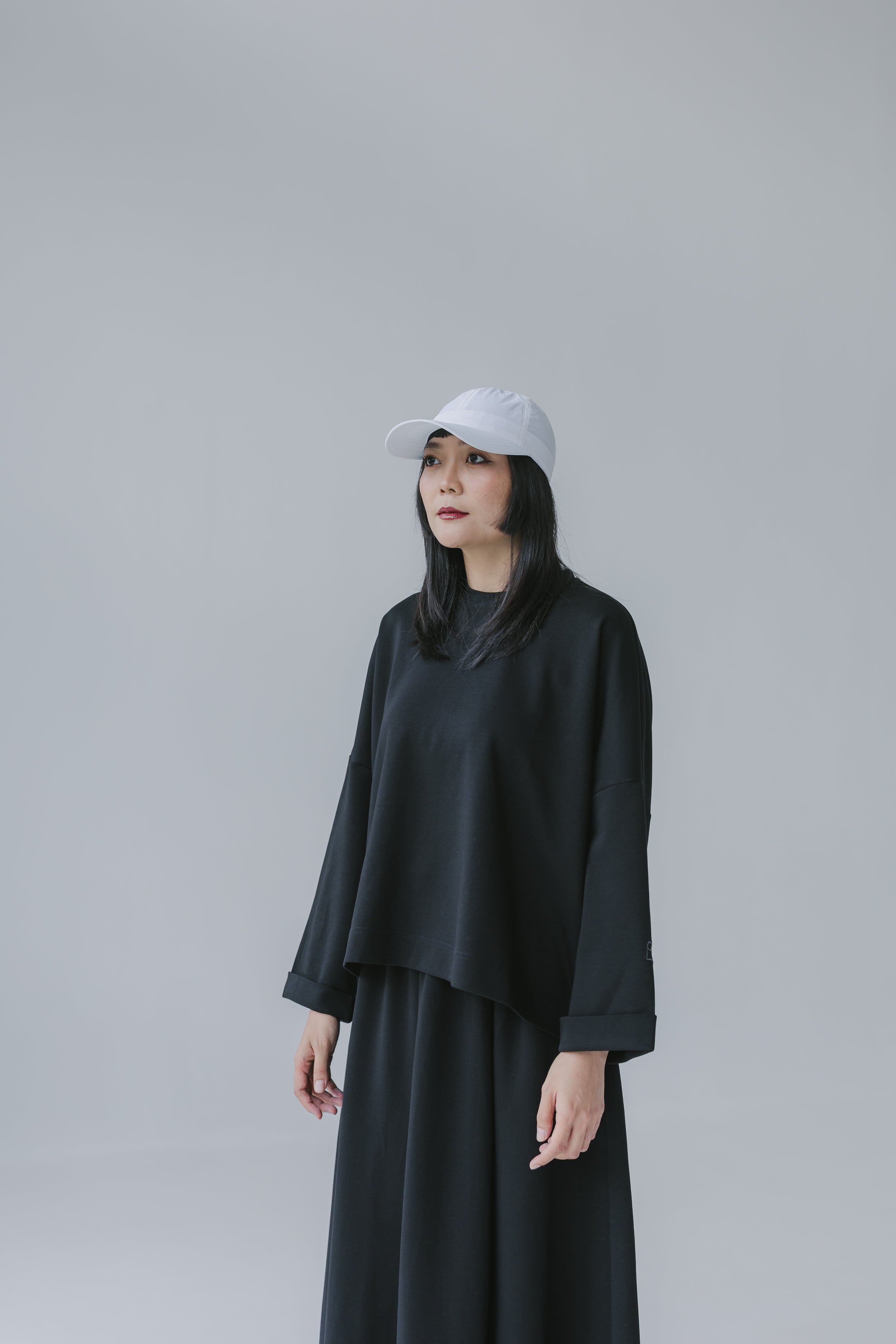 COMFORT WEAR FOLDED CUFF TOP
